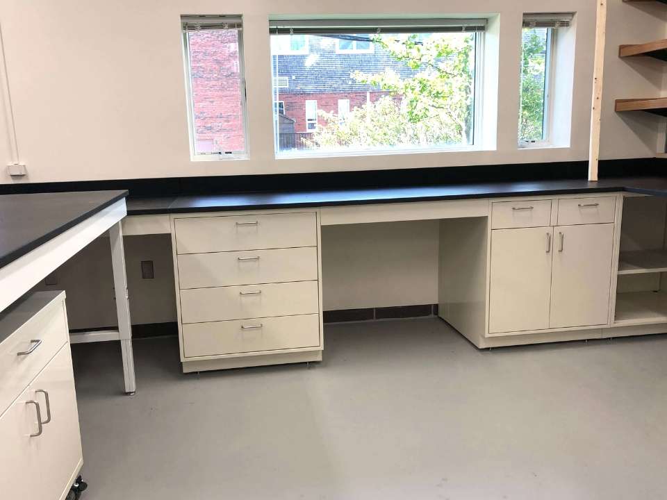 metal lab casework