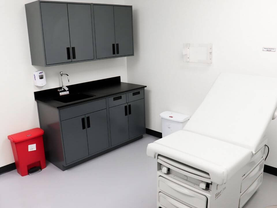 medical lab cabinets