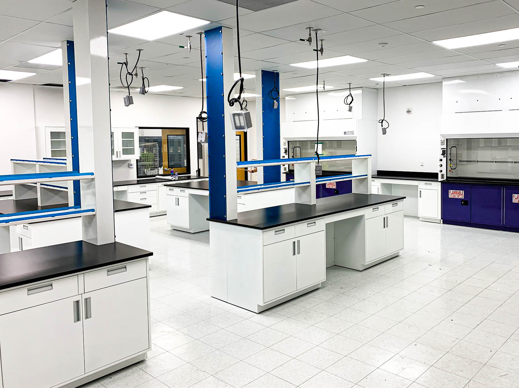 Modern Laboratory Design - OnePointe Solutions