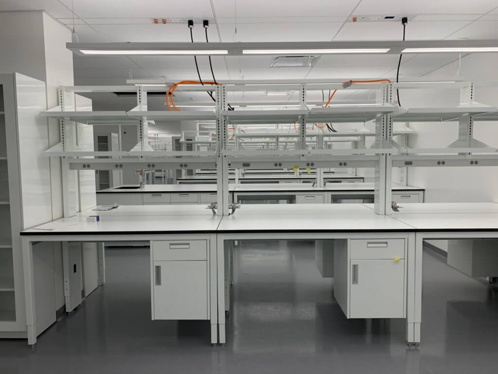 Custom Laboratory Workbench