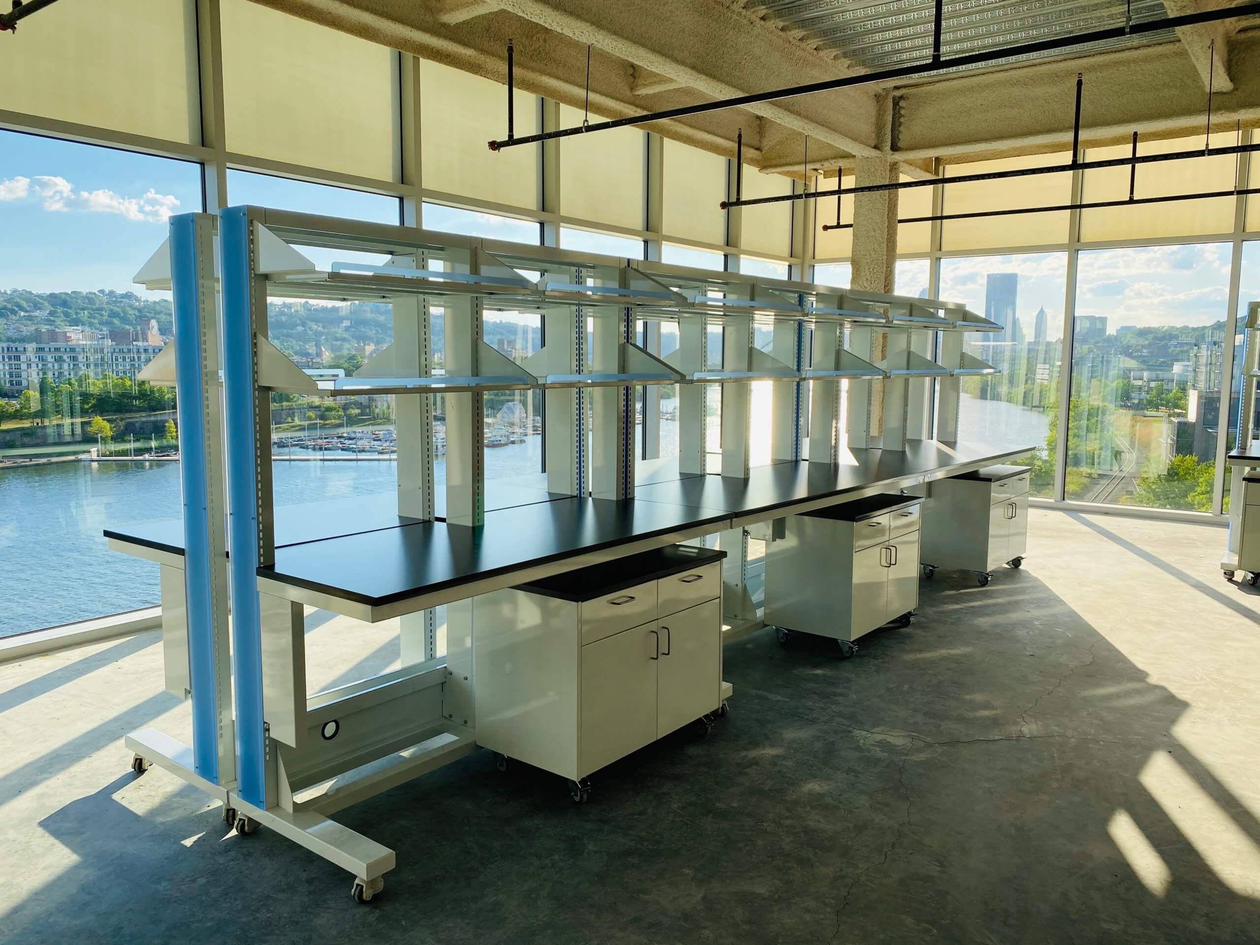Modular lab furniture OnePointe Solutions