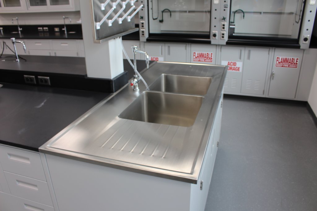 stainless steel sink