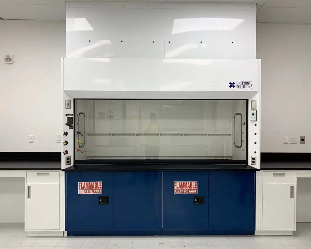 Laboratory fume hood