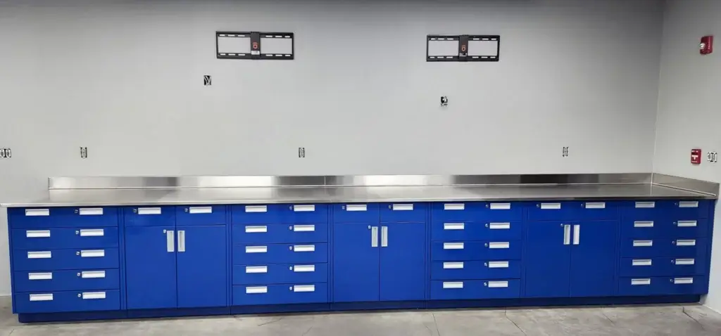 Blue Laboratory Cabinets with Stainless Steel Countertop