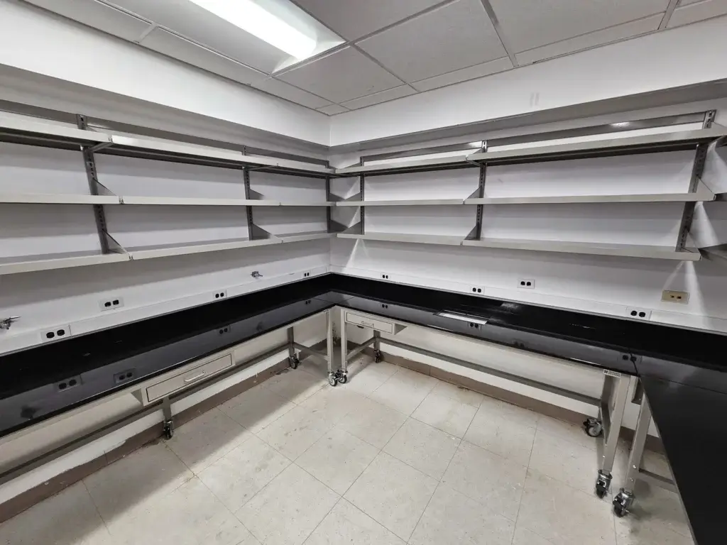 Shelves with Mobile Lab Tables with Epoxy Resin