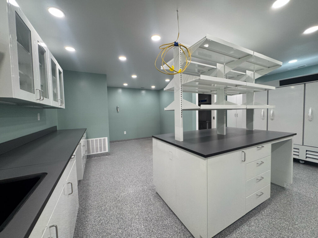 Vet Tetsting Lab | Lab Island - Lab Cabinets | OnePointe Solutions
