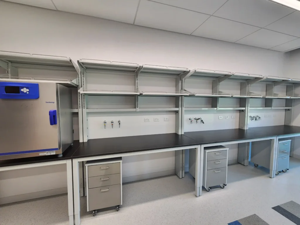 Laboratory Flex Systems | OnePointe Solutions