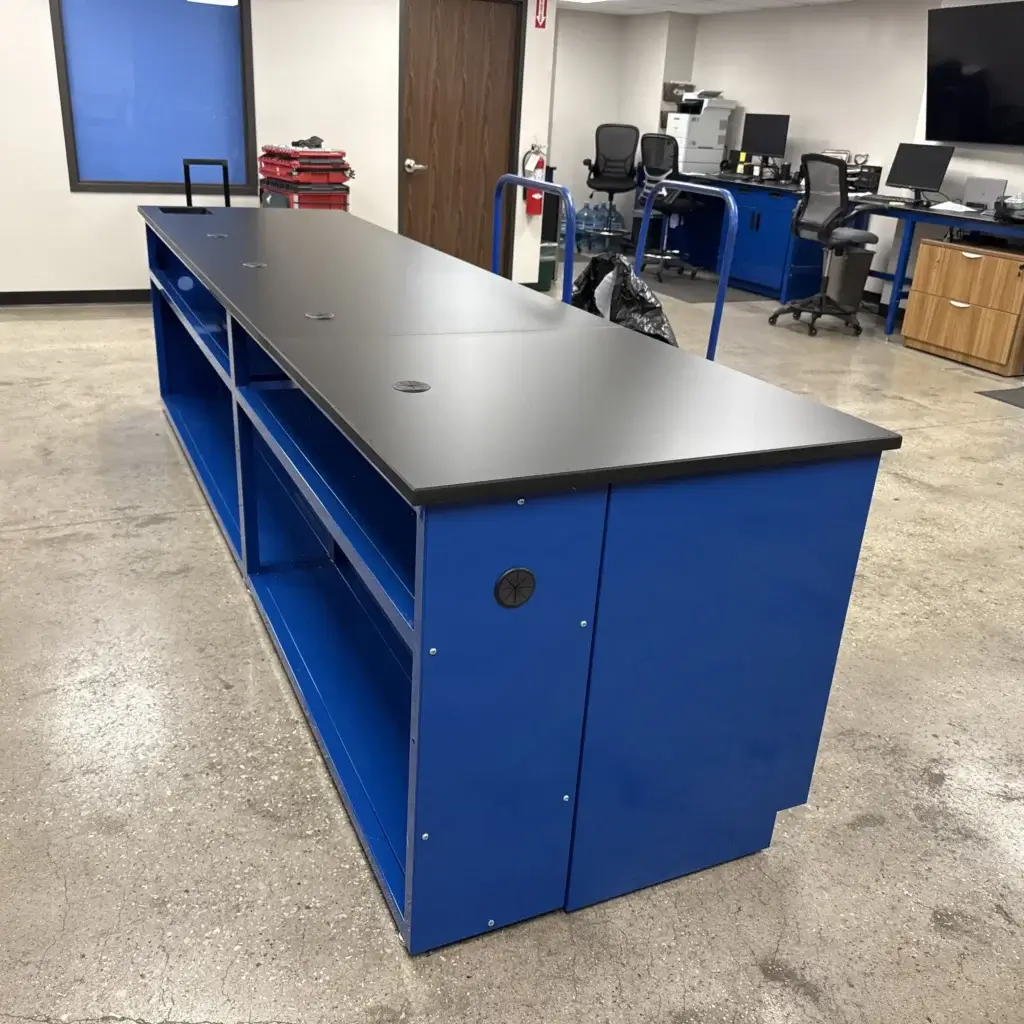 Custom Lab Work Station | Chemical & Gas Lab | OnePointe Solutions