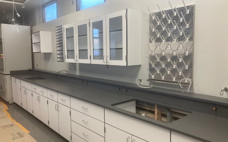 phenolic resin casework and solicor-cr countertops