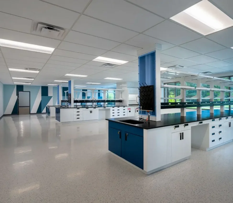 Two tone laboratory cabinets – coakley Laboratory Workflow Optimization | Laboratory Design Mistakes | OnePointe Solutions